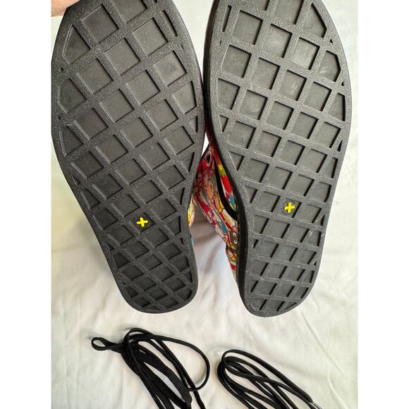 Dr. Martens X Hello Kitty Sanrio 50th Anniversary Canvas Boots - Picture 7 of 13